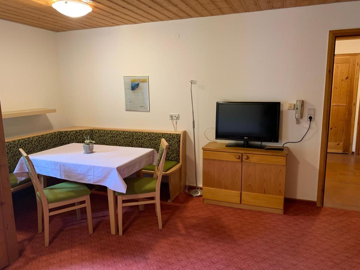 Ferienhaus Am Burgsee Ladis Dış mekan fotoğraf